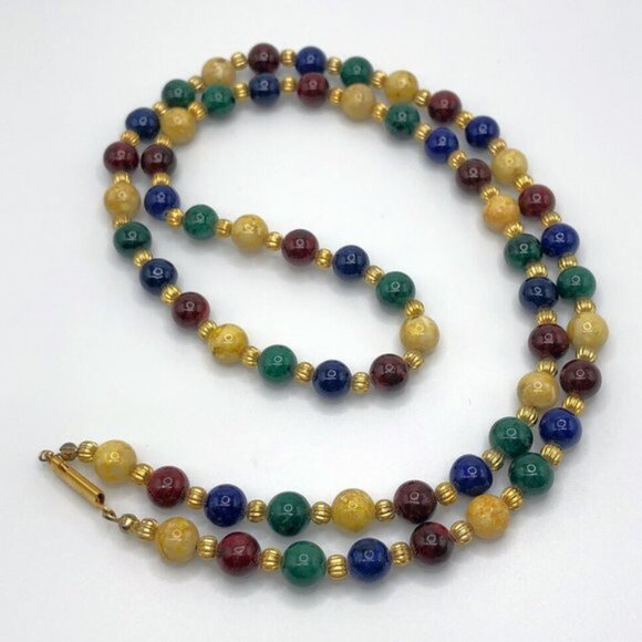 Jewelry - Multicolored Jade Round Beaded Necklace Vintage 28 Inch